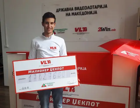 Сто Милионер џек поти на ДВЛМ за 22 месеци